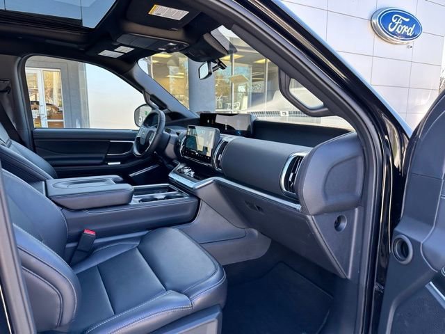 Certified 2025 Ford Expedition Max Platinum w/ Stealth Performance Package AWD/4WD image 78