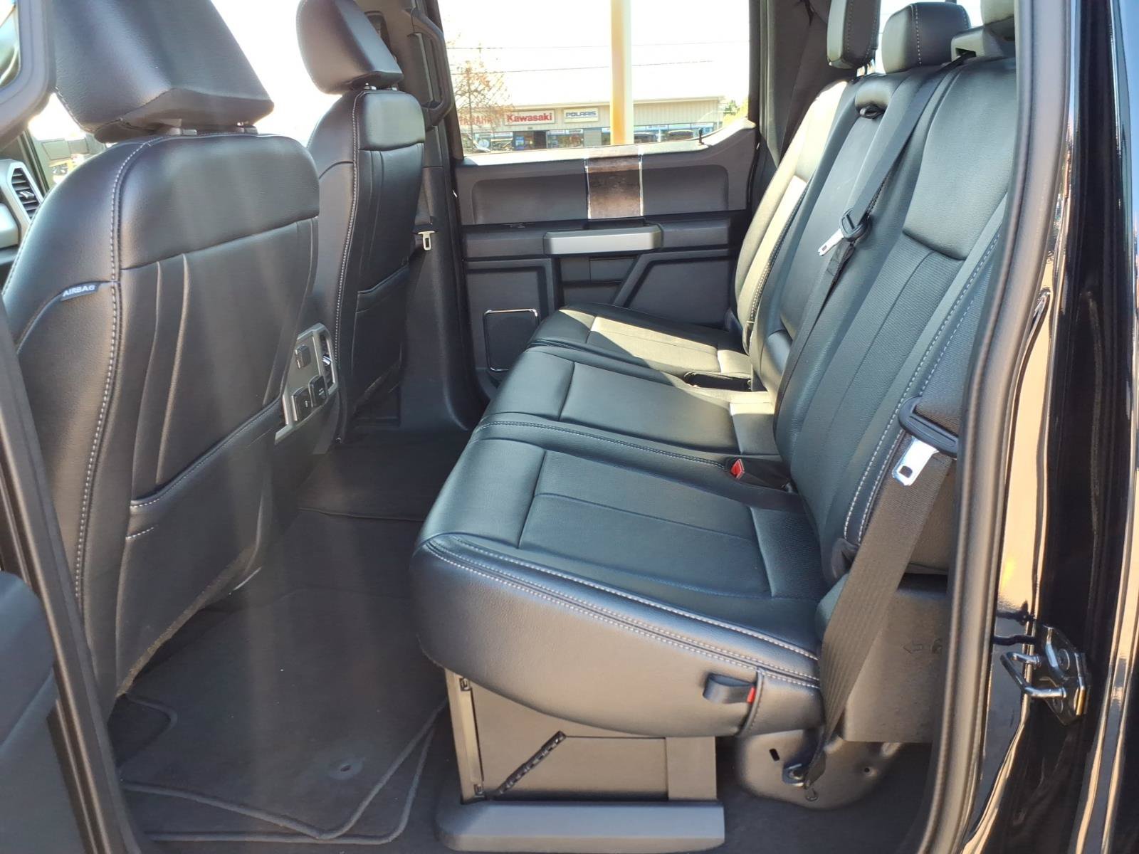 Certified 2022 Ford F450 Lariat w/ Lariat Value Package AWD/4WD image 16