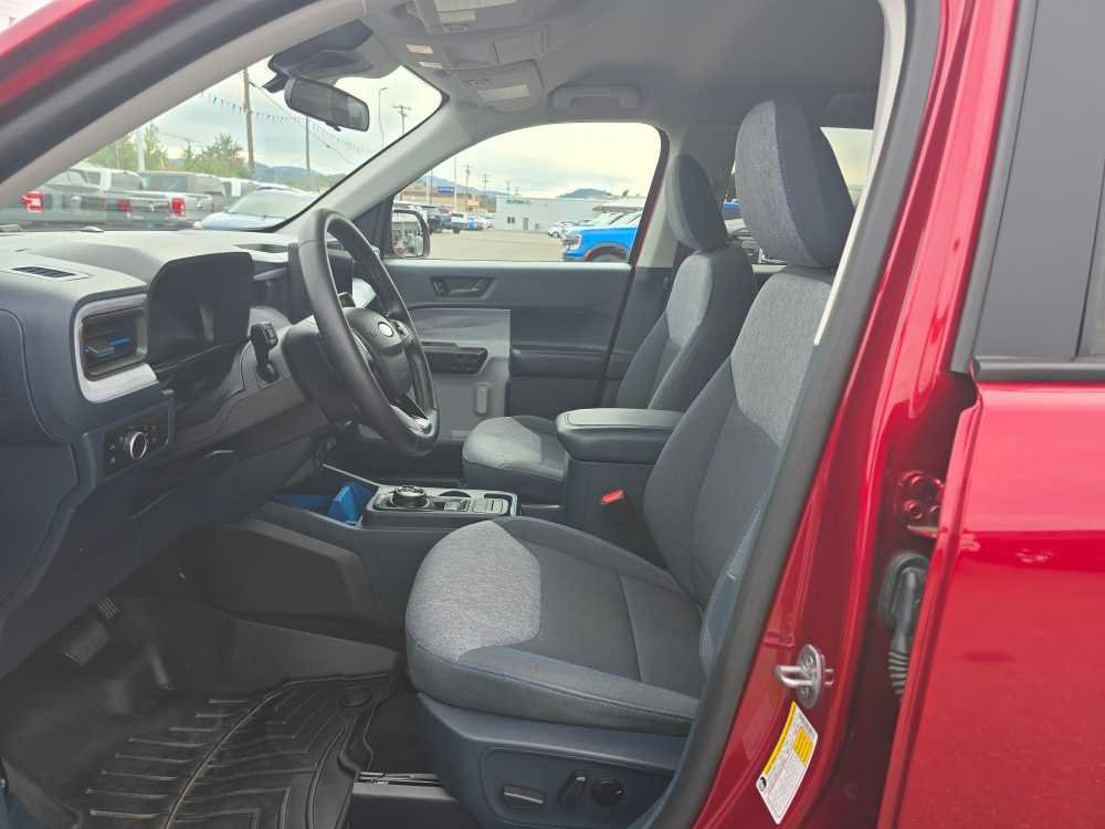 Certified 2025 Ford Maverick XLT w/ XLT Luxury Package FWD image 9