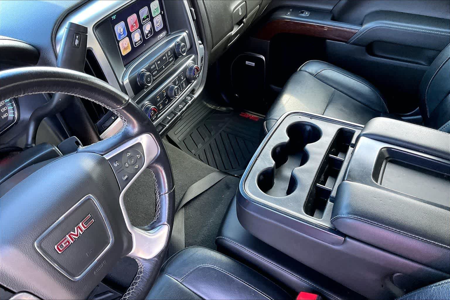 Used 2018 GMC Sierra 1500 SLT w/ SLT Premium Package AWD/4WD image 16