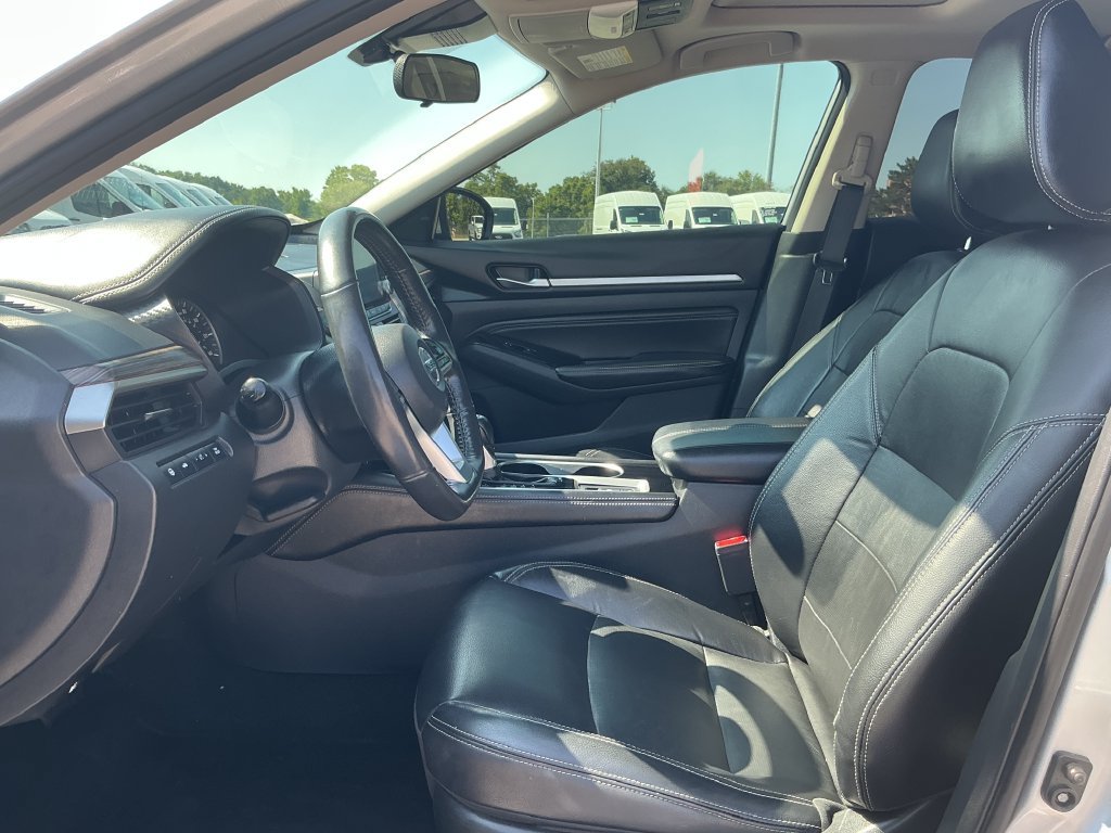 Used 2022 Nissan Altima 2.5 SL FWD image 18