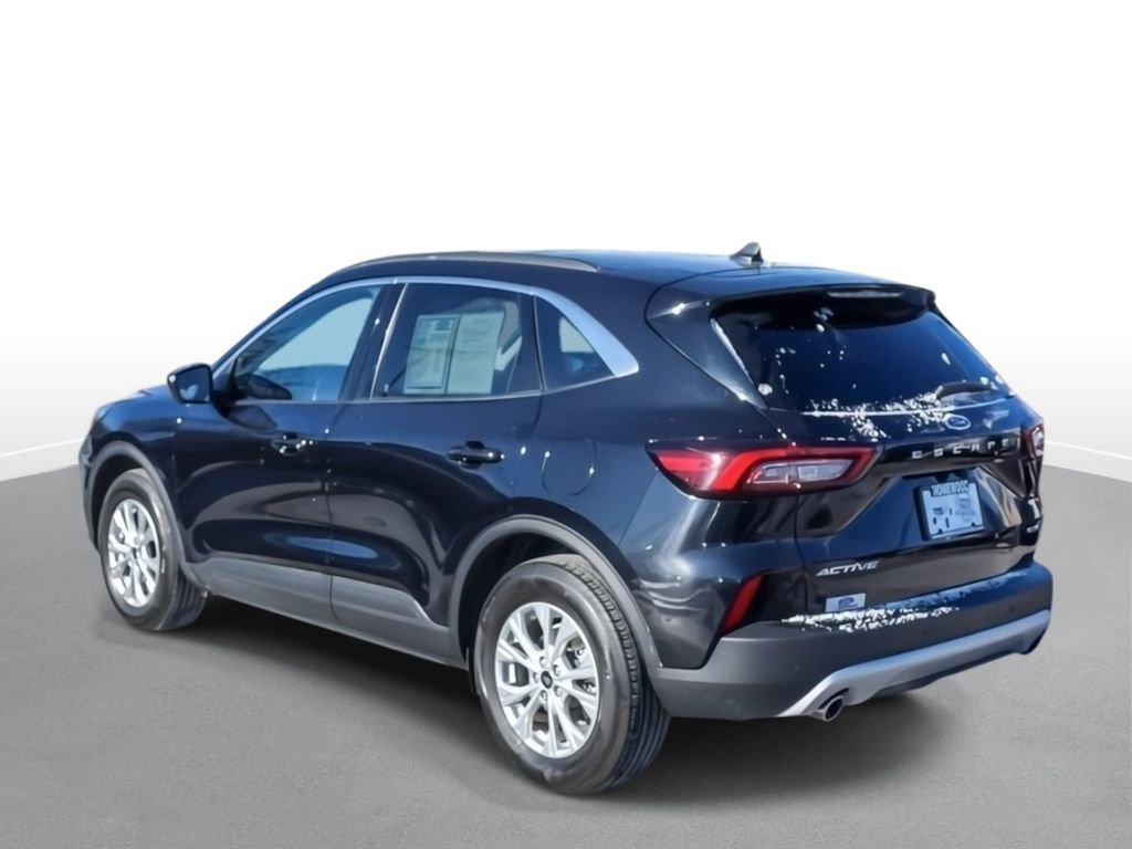 Certified 2023 Ford Escape Active w/ Tech Pack #2 image 3