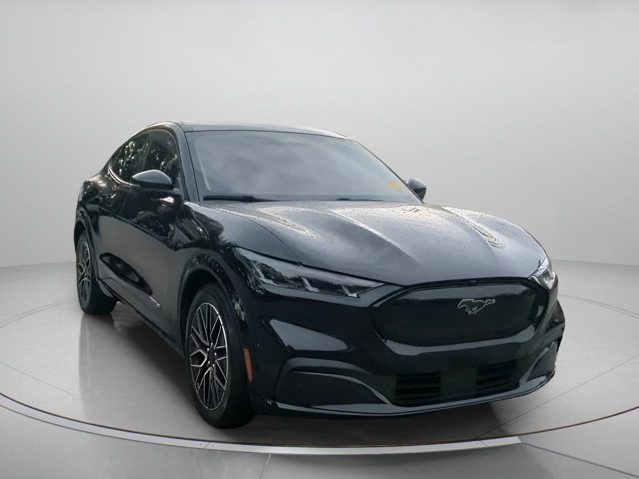 Certified 2024 Ford Mustang Mach-E Premium AWD/4WD image 4