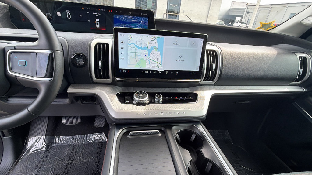 Certified 2025 Ford Expedition Max Active AWD/4WD image 19