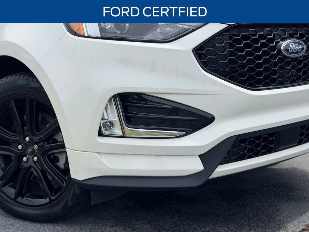 Certified 2023 Ford Edge ST-Line AWD/4WD image 3