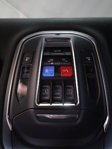 Used 2025 Jeep Grand Cherokee Summit AWD/4WD image 29