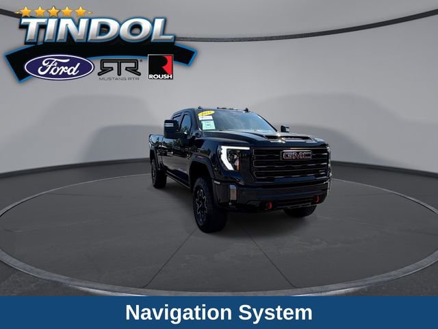Used 2024 GMC Sierra 2500 AT4X AWD/4WD image 2
