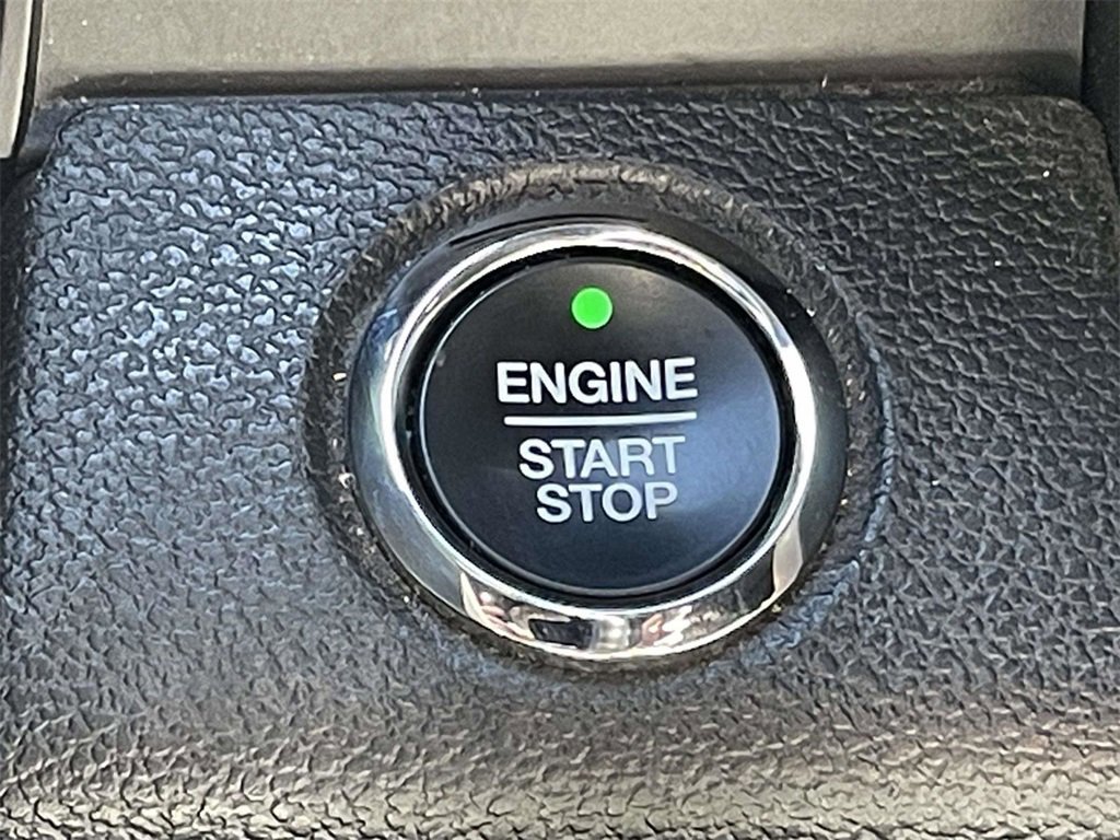 Certified 2020 Ford F150 Platinum w/ Equipment Group 701A Luxury image 25