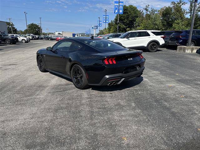 Certified 2026 Ford Mustang GT RWD image 5