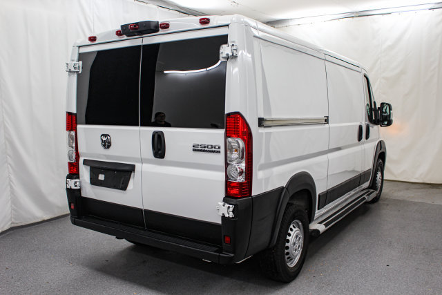 Used 2025 RAM ProMaster 2500 FWD image 14