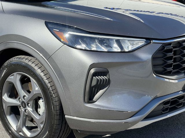 Certified 2024 Ford Escape ST-Line FWD image 7
