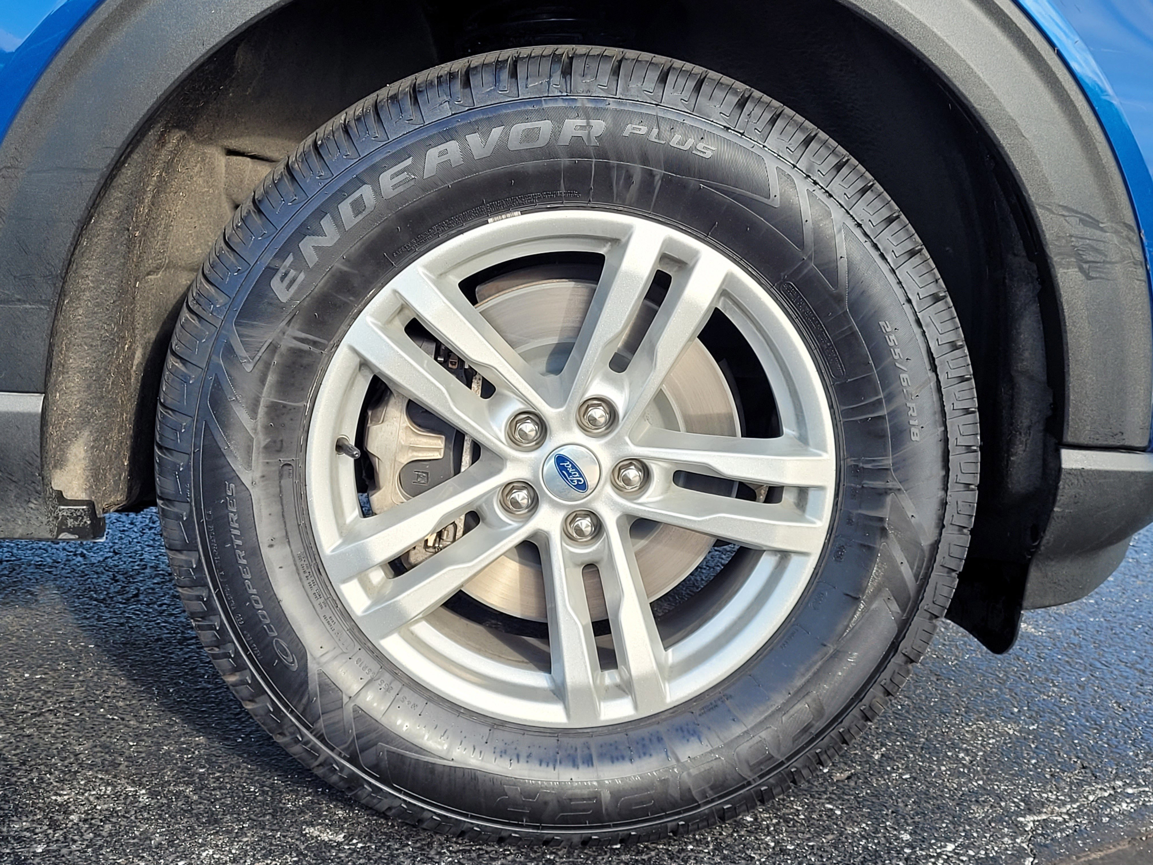 Certified 2023 Ford Explorer XLT AWD/4WD image 11