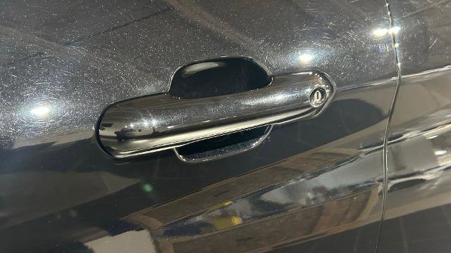 Certified 2023 Ford Explorer XLT w/ Equipment Group 202A image 22