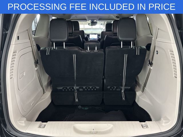 Used 2023 Chrysler Pacifica Touring-L FWD image 14