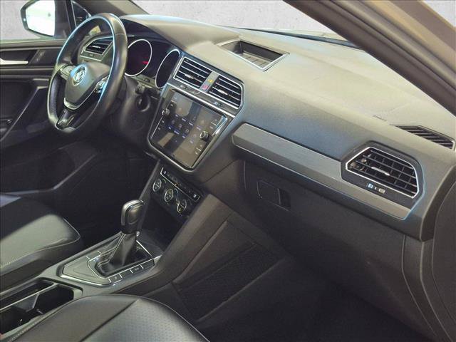 Used 2021 Volkswagen Tiguan SE R-Line FWD image 25