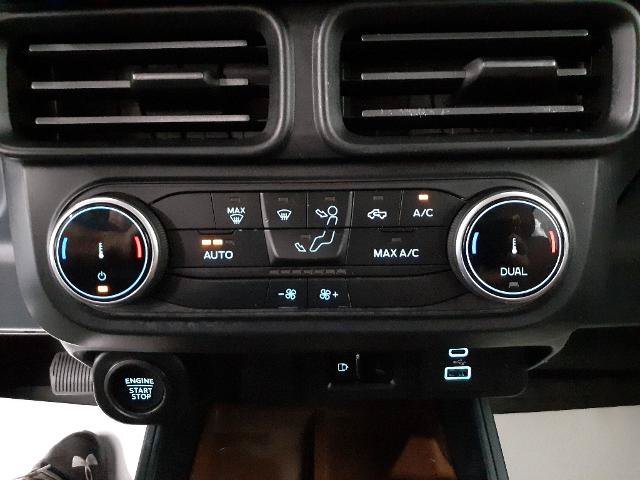 Certified 2022 Ford Maverick Lariat FWD image 7