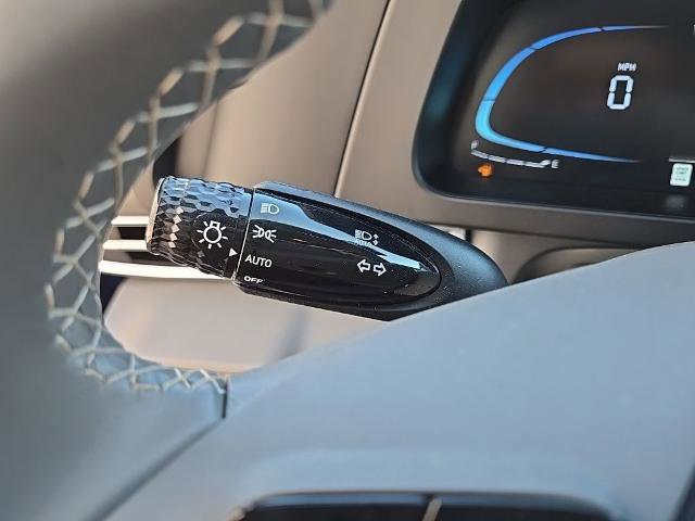 Used 2025 Hyundai Elantra Sport FWD image 26