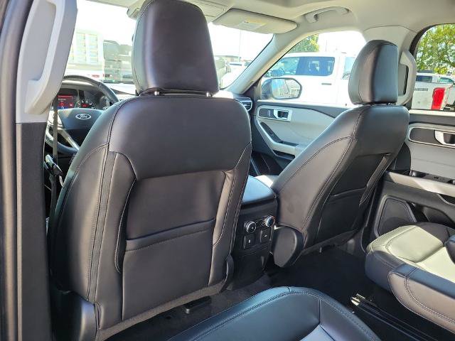 Certified 2023 Ford Explorer XLT w/ Equipment Group 202A AWD/4WD image 18