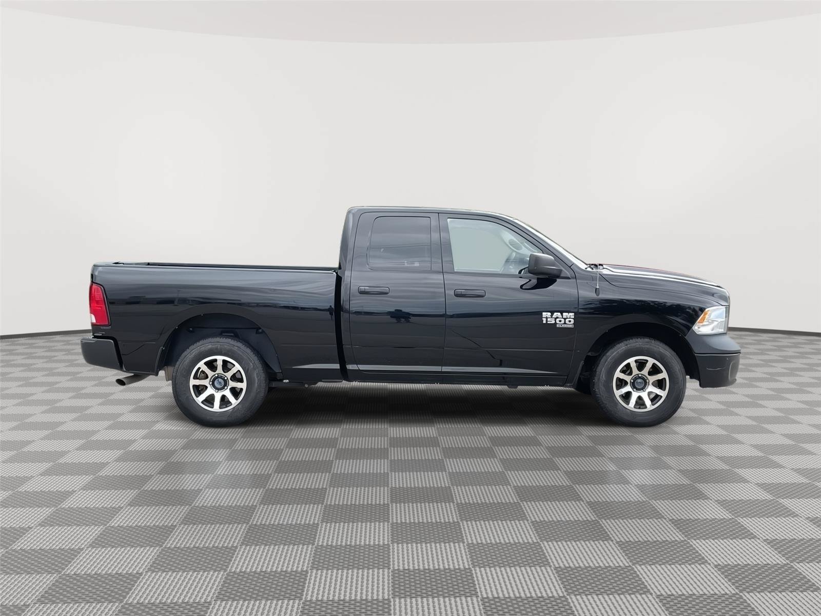 Used 2019 RAM 1500 Tradesman RWD image 6