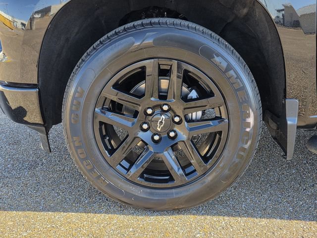 Used 2023 Chevrolet Silverado 1500 Custom w/ LPO, Dark Essentials Package image 26