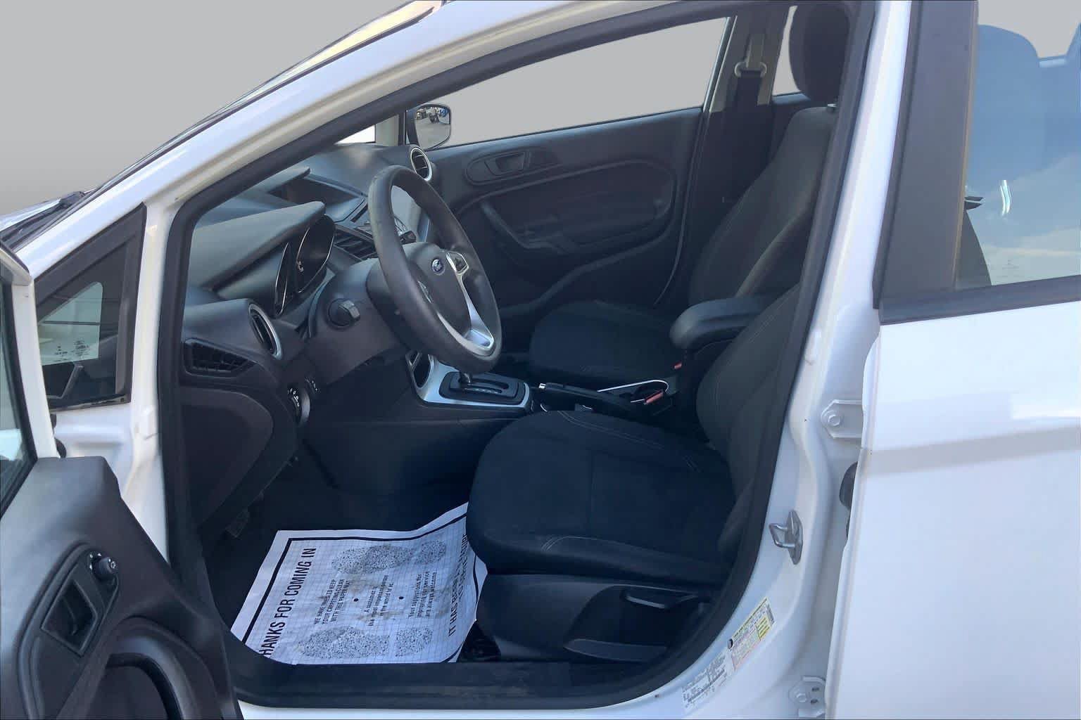 Certified 2019 Ford Fiesta SE FWD image 8