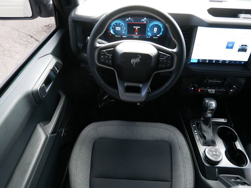 Certified 2025 Ford Bronco Big Bend image 12