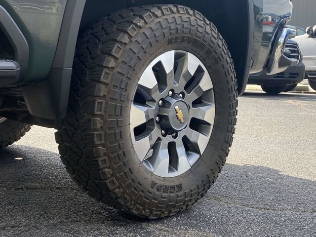 Used 2025 Chevrolet Silverado 2500 LT w/ All Star Edition AWD/4WD image 11