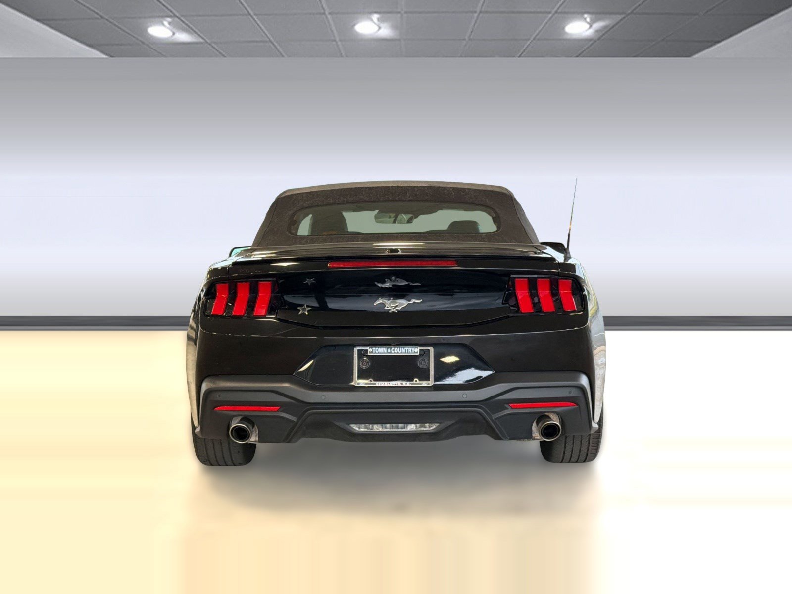 Certified 2025 Ford Mustang Premium RWD image 9