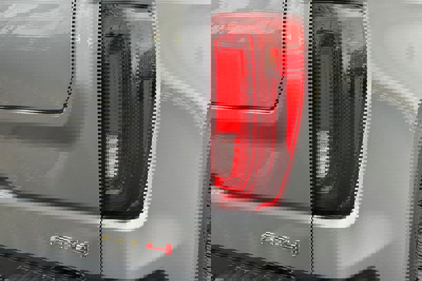 Used 2021 GMC Sierra 1500 AT4 w/ AT4 Value Package image 26