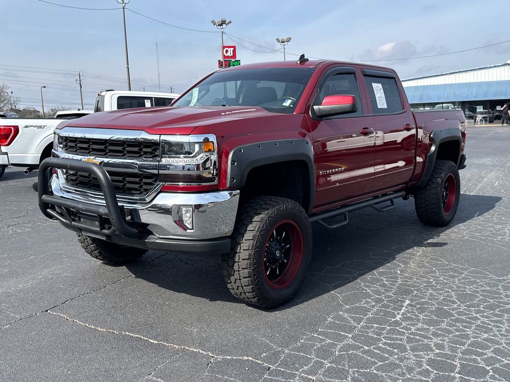 Used 2018 Chevrolet Silverado 1500 LT w/ All Star Edition image 3