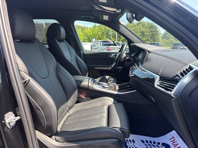 Used 2019 BMW X5 xDrive40i w/ Convenience Package AWD/4WD image 12