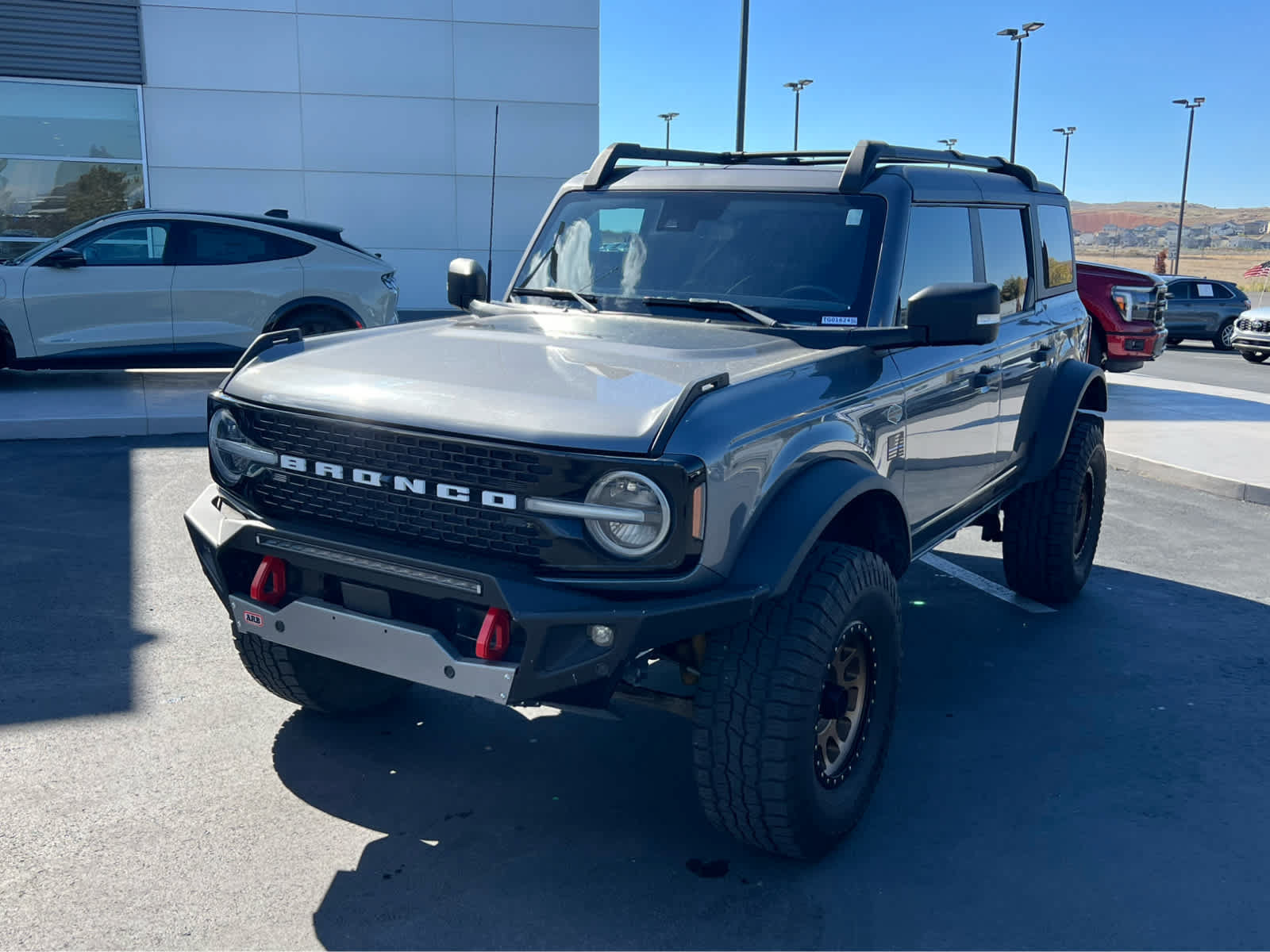 Certified 2022 Ford Bronco Wildtrak AWD/4WD image 2