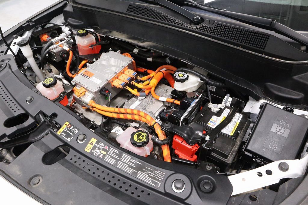 Used 2022 Chevrolet Bolt EUV LT w/ Driver Confidence Package image 12