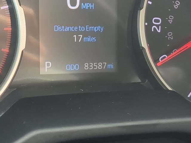 Used 2021 Toyota RAV4 XLE FWD image 17