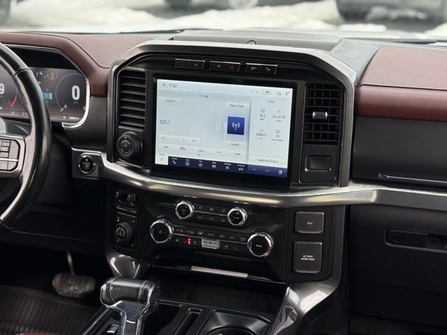 Certified 2022 Ford F150 Lariat w/ Equipment Group 502A High image 27