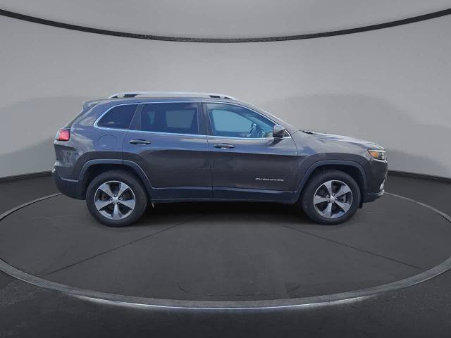 Used 2019 Jeep Cherokee Limited w/ Technology Group AWD/4WD image 9