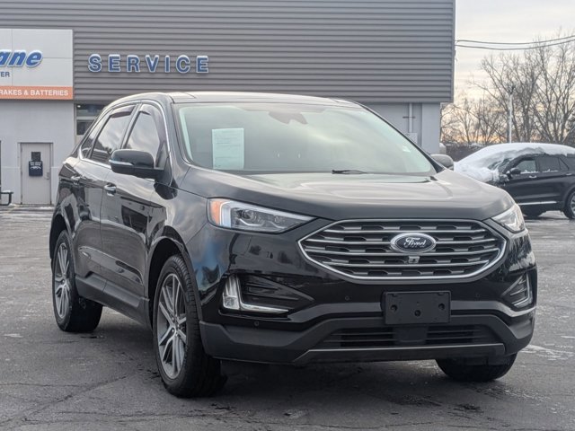Certified 2024 Ford Edge Titanium w/ Equipment Group 301A image 3