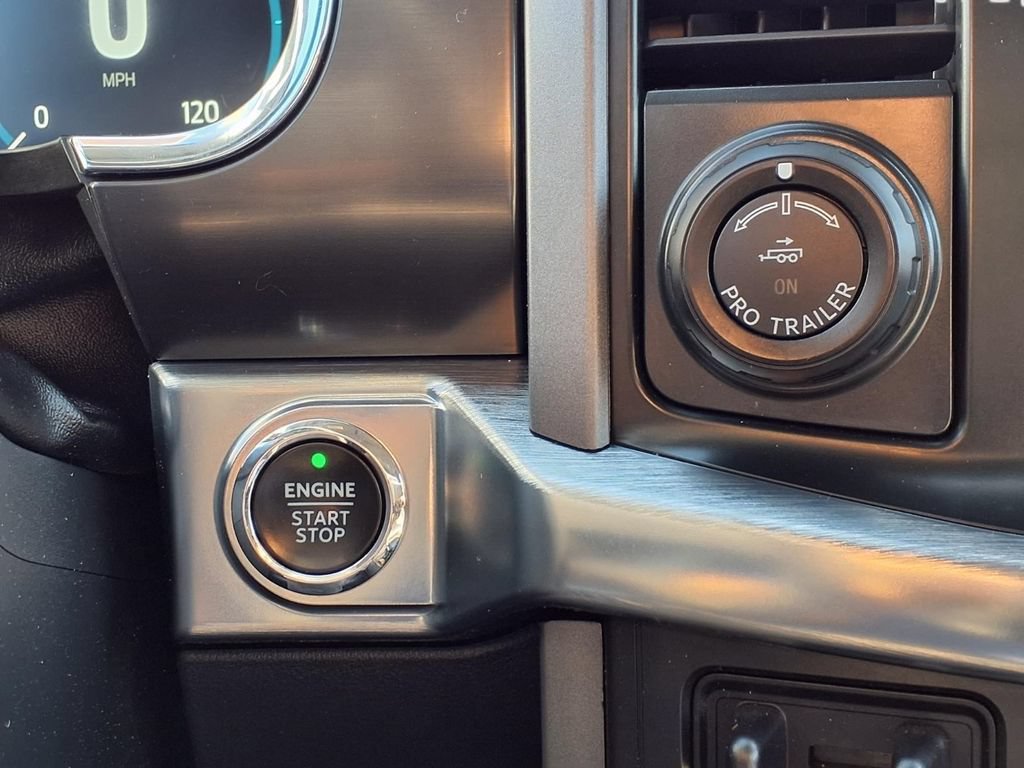 Certified 2022 Ford F150 Lariat AWD/4WD image 13