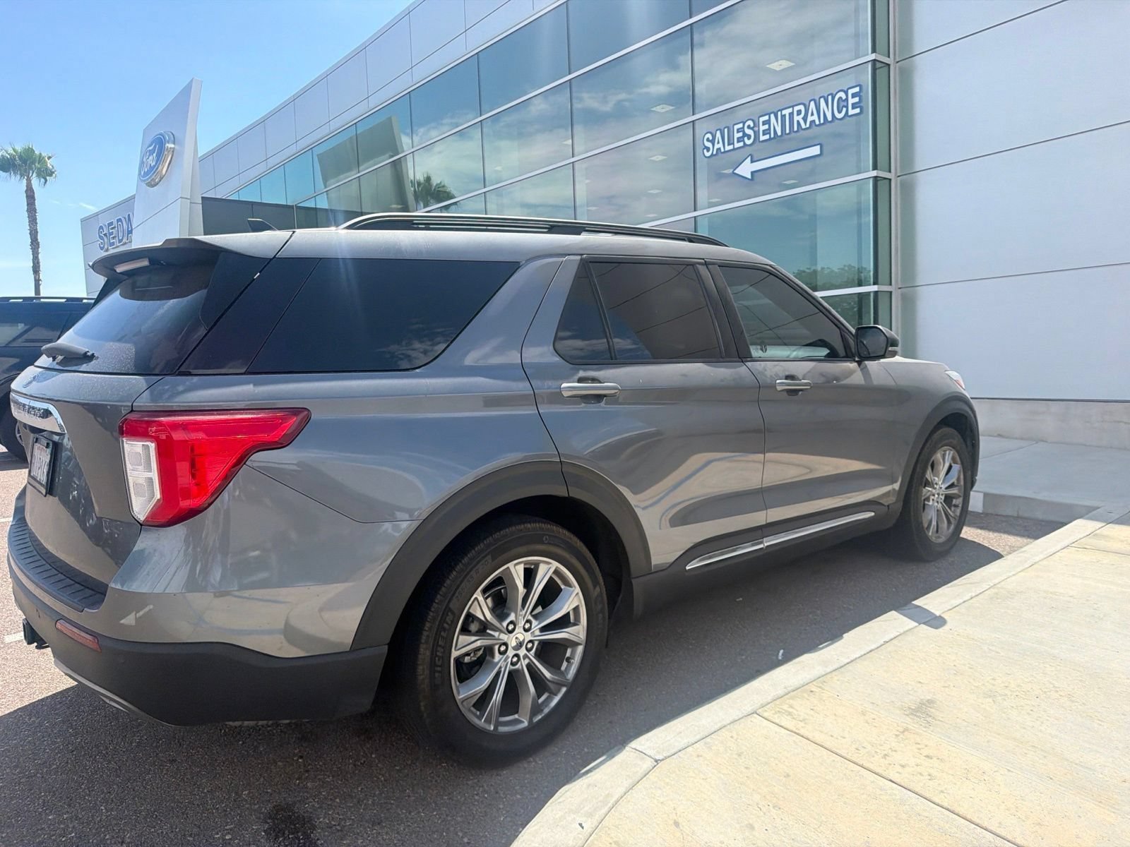 Certified 2023 Ford Explorer XLT w/ Equipment Group 202A RWD image 6