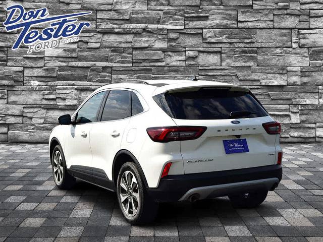 Certified 2023 Ford Escape Platinum AWD/4WD image 5
