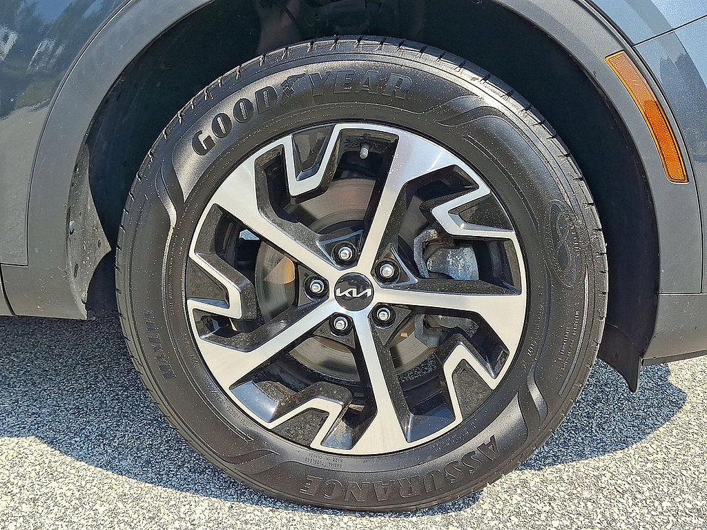 Used 2023 Kia Sportage EX w/ EX Premium Package AWD/4WD image 27