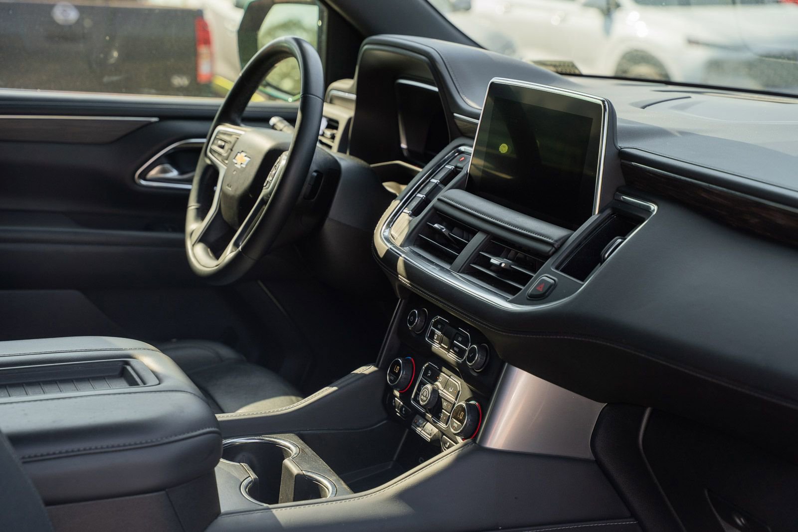 Used 2024 Chevrolet Tahoe LT image 13