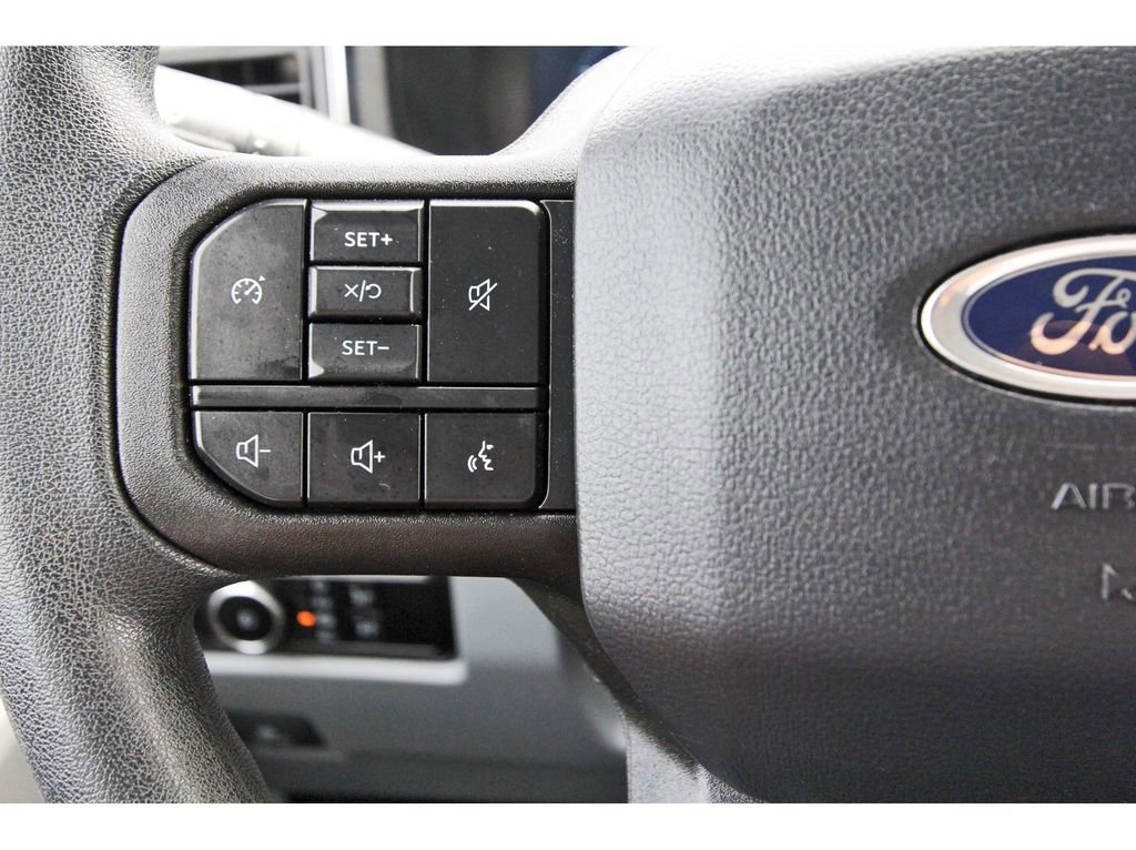 Certified 2024 Ford F250 XLT w/ Black Appearance Package image 18