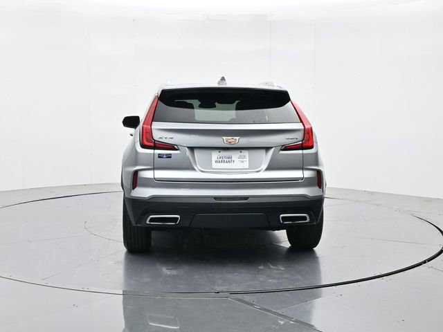 Used 2024 Cadillac XT4 Premium Luxury FWD image 8