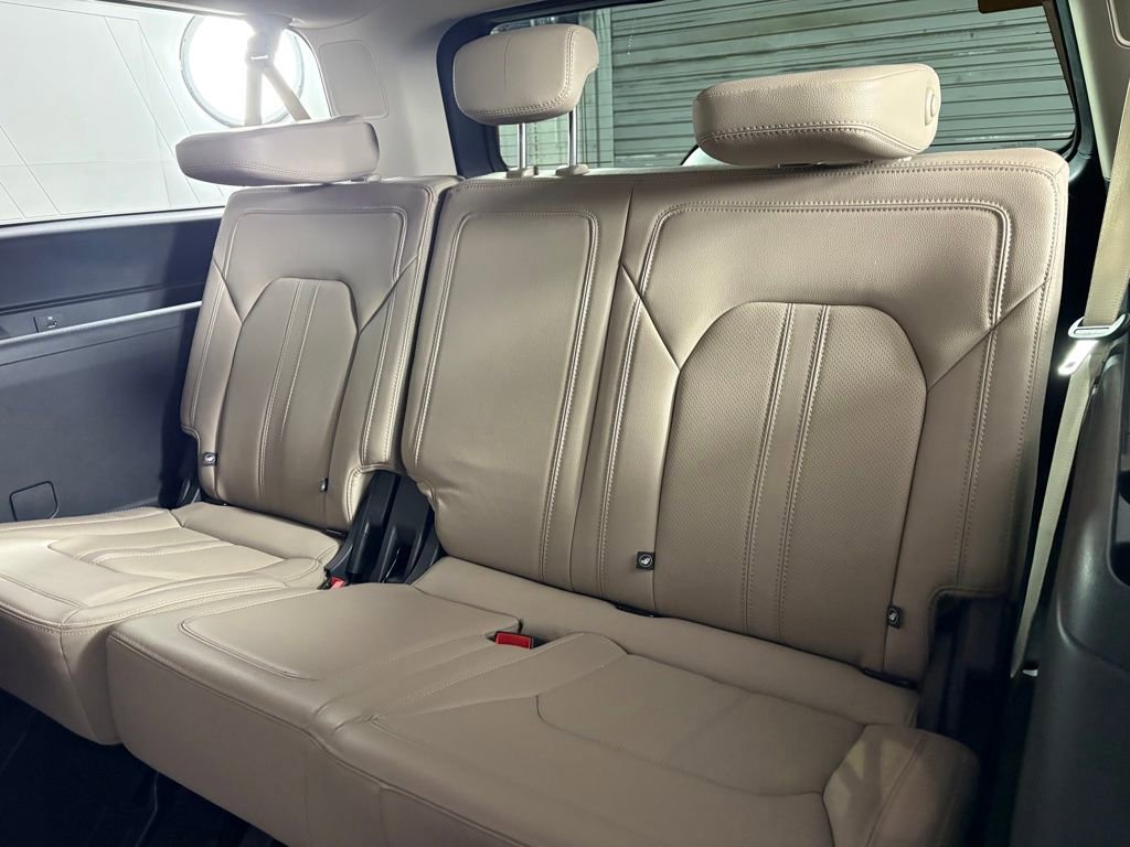 Certified 2024 Ford Expedition Max Limited image 32
