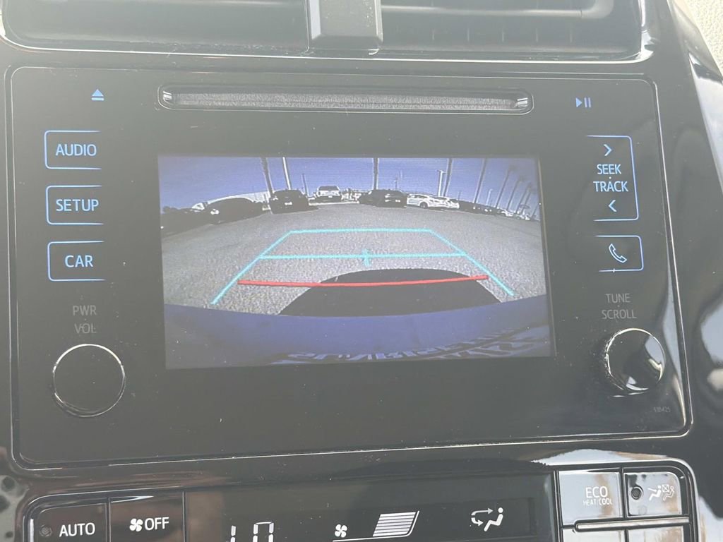 Used 2019 Toyota Prius L Eco w/ Carpet Mat Package FWD image 13