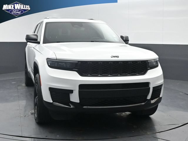 Used 2023 Jeep Grand Cherokee L Laredo AWD/4WD image 2