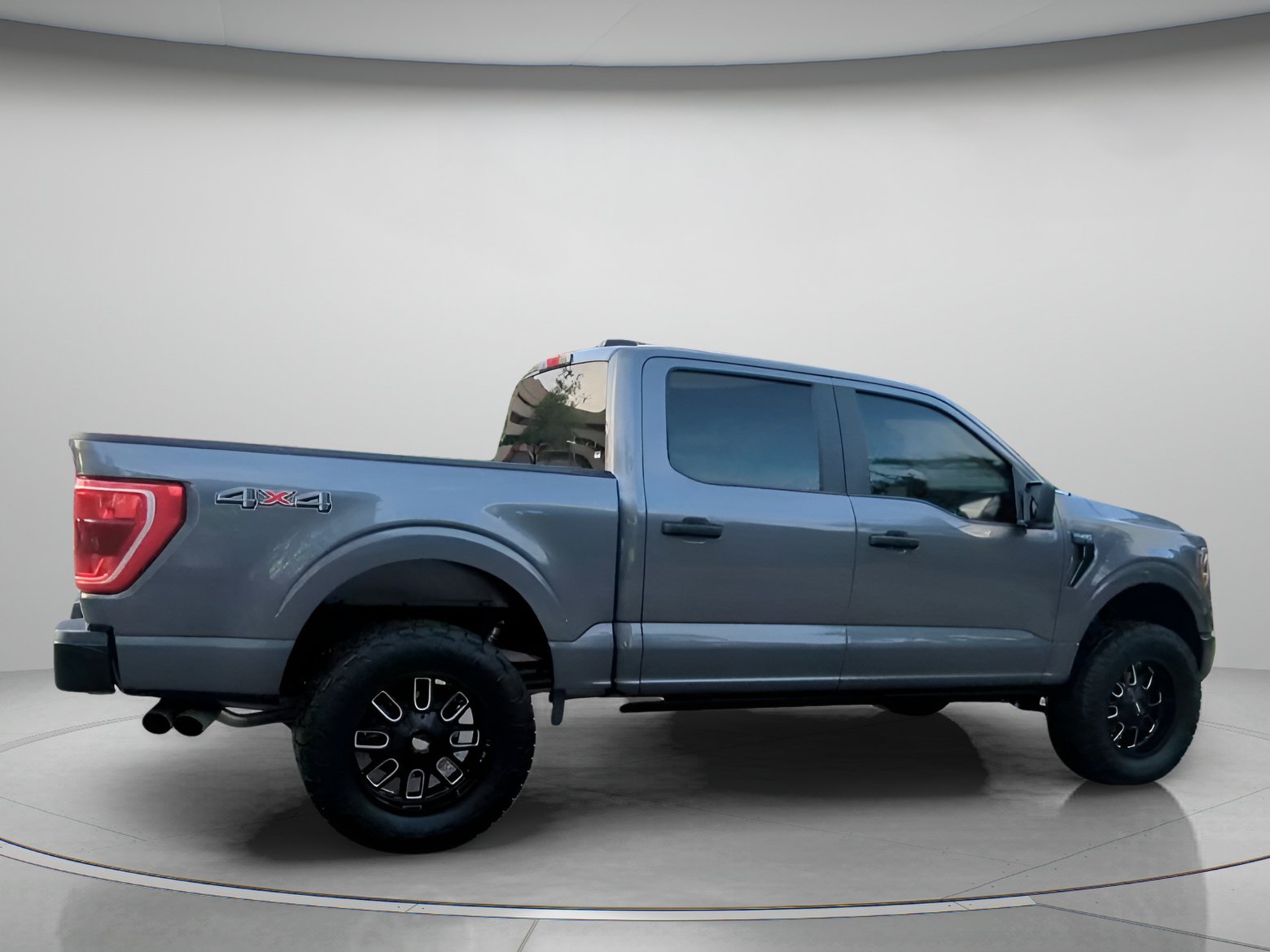 Certified 2023 Ford F150 XLT w/ Bed Utility Package AWD/4WD image 30