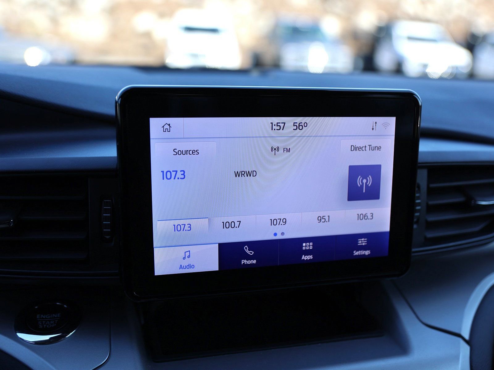 Certified 2022 Ford Explorer XLT w/ Class IV Trailer Tow Package image 28