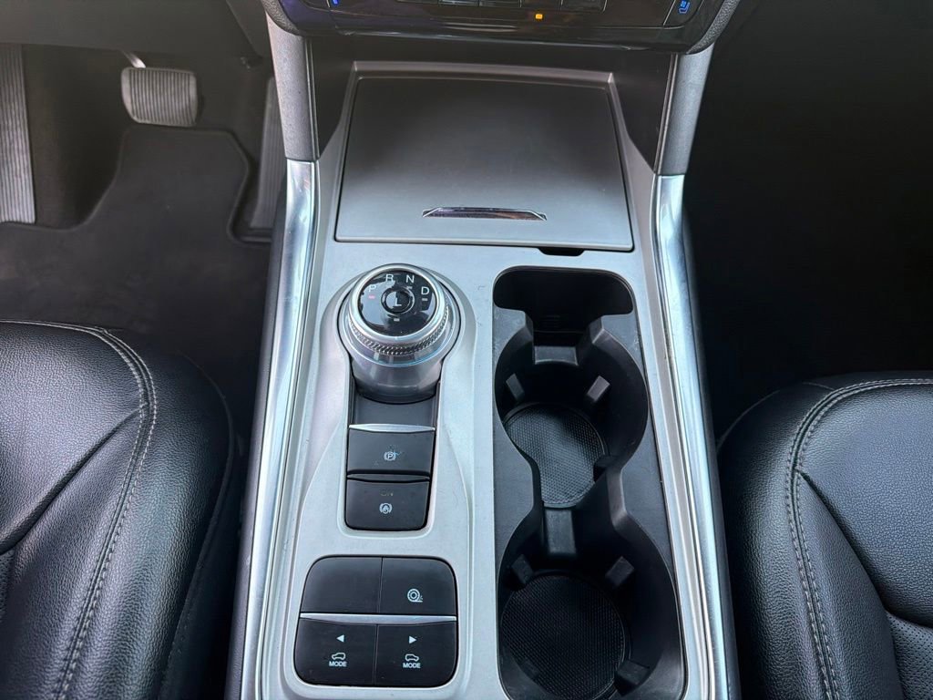 Certified 2023 Ford Explorer Limited w/ Limited Technology Package RWD image 32